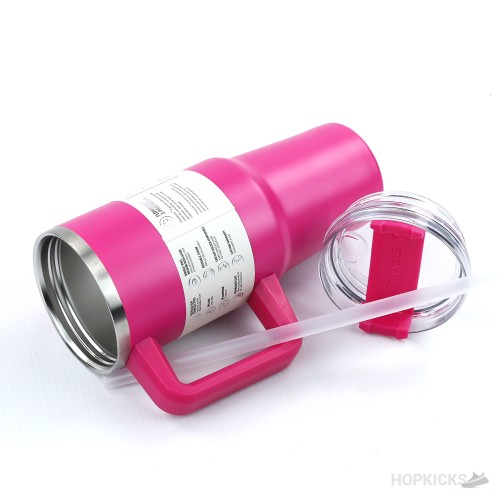 Stanley Quencher H2.0 FlowState Tumbler Pink Red 30 oz