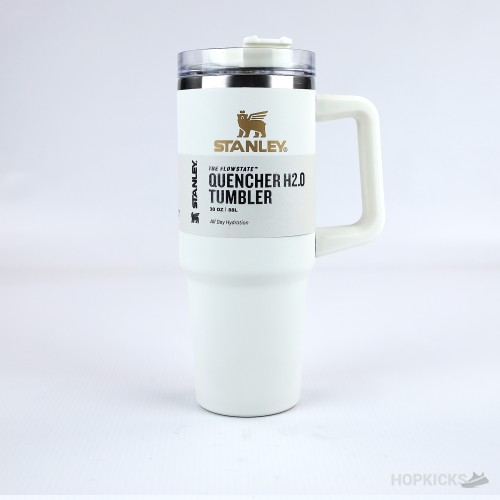 Stanley Quencher H2.0 FlowState Tumbler Creem 30 oz
