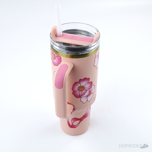 Barbie x Stanley Tumbler 80's Peaches N' Cream 40 OZ
