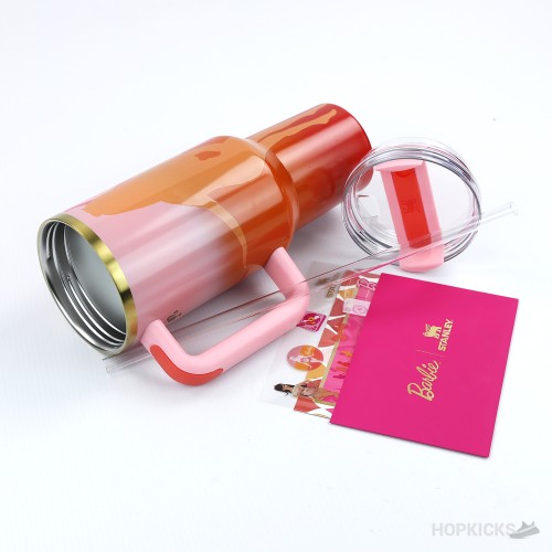Barbie x Stanley Tumbler 60s TWIST ’N TURN 40 oz