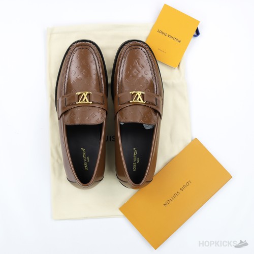 LV Monogram Calf Leather Major Loafer Brown (1:1)