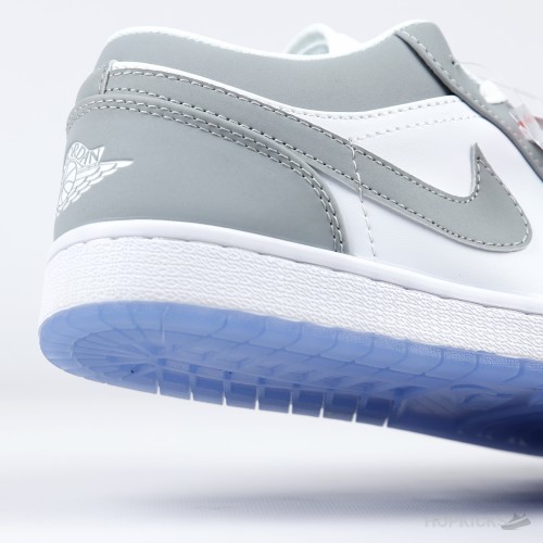 Air Jordan 1 Low Wolf Grey