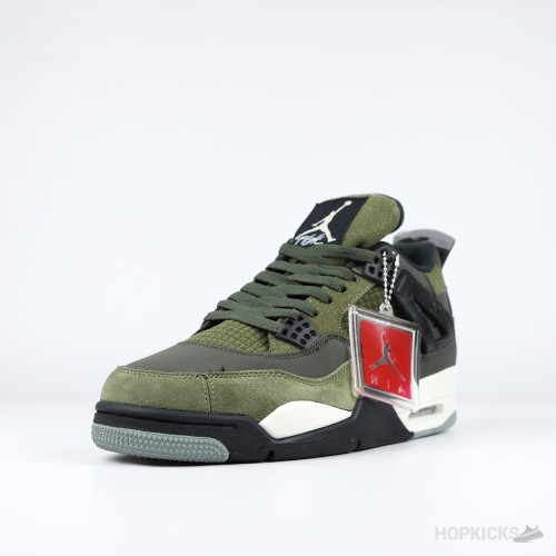 Jordan 4 Retro Undefeated (2005)