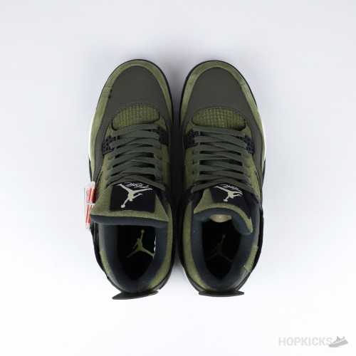 Jordan 4 Retro Undefeated (2005)