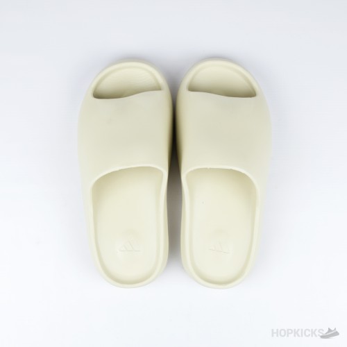 Yeezy Slides Sand