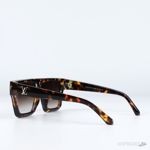 Louis Vuitton Tortohell Frames (Premium)