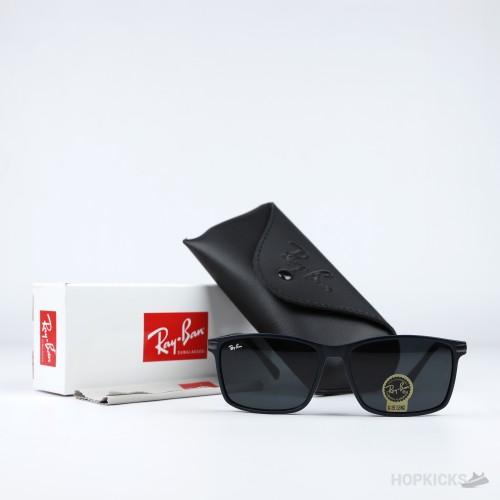 Ray-Ban Blackout Urban Frames (Premium)