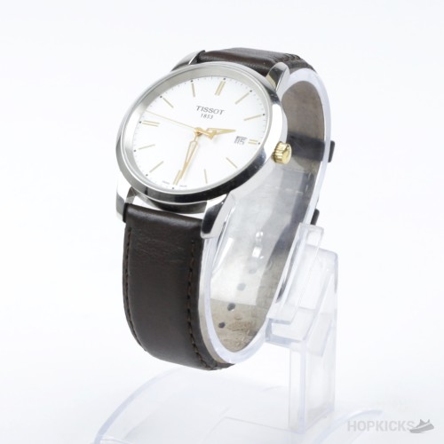 Tissot Everytime Swiss Quartz Minimalist White Dial Watch With Complete Package | (Slightly Used) Tissot Everytime Swiss Quartz Minimalist White Dial Watch With Complete Package | (Slightly Used)