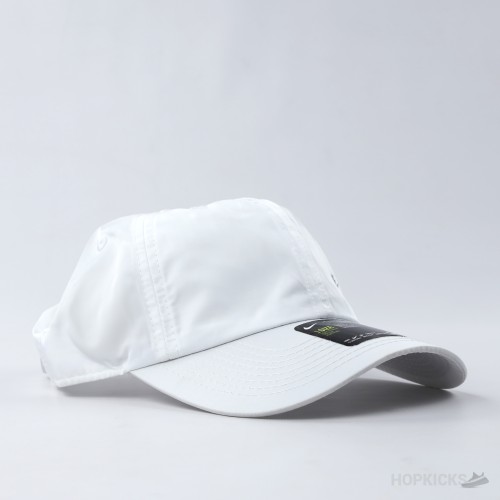 Nike Sportswear Heritage White Cap