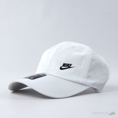 Nike Sportswear Heritage White Cap