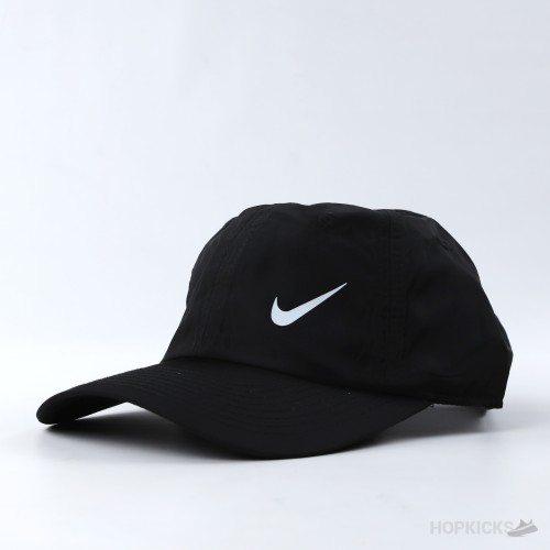 Nike Sportswear Heritage Black Cap