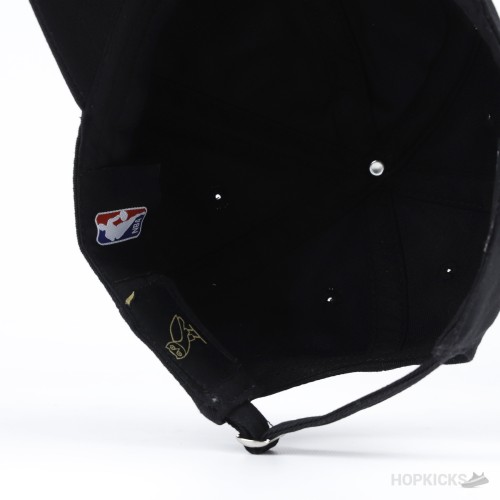 OVO x Toronto Raptors x New Era Adjustable Cap – Black (NBA Official) OVO x Toronto Raptors x New Era Adjustable Cap – Black (NBA Official)