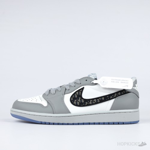 Jordan 1 x Dior Retro Low (Dot Perfect) Jordan 1 x Dior Retro Low (Dot Perfect)