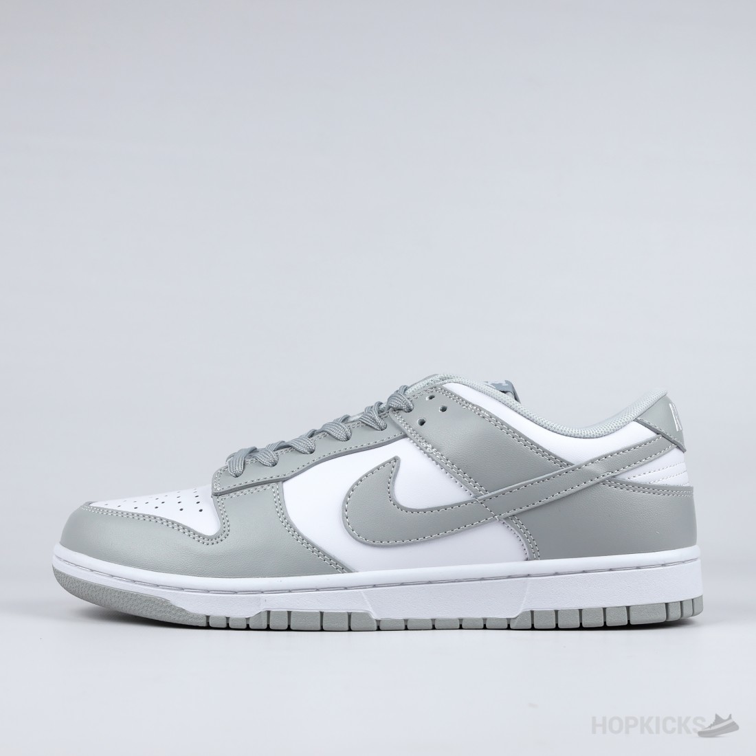nike shoes white grey