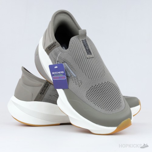 Skechers Hands Free Slip-ins: GO WALK Arch Fit 2.0 – Hyper Burst (Taupe/Grey) Skechers Hands Free Slip-ins: GO WALK Arch Fit 2.0 – Hyper Burst (Taupe/Grey)