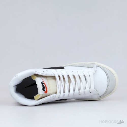 Nike Blazer Mid 77 Vintage White Black