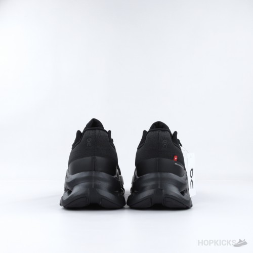 On Running Cloudtilt Triple Black (Premium Plus Batch)
