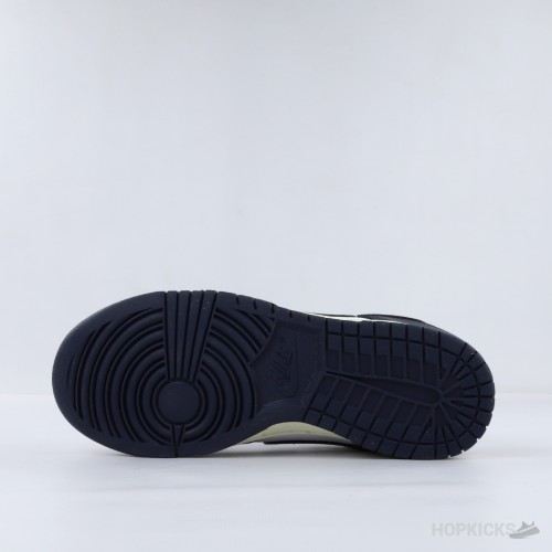 Nike Dunk Low Vintage Navy (Women's)