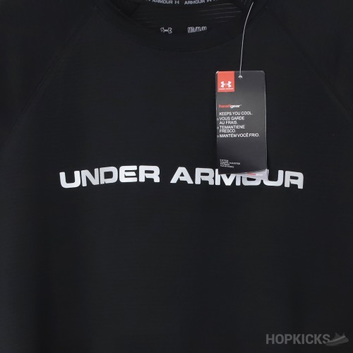 Under Armour Black T-Shirt