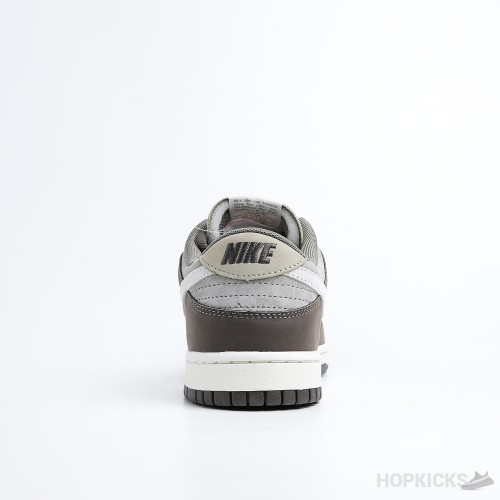 Otomo Katsuhiro x SB Dunk Low Steamboy Grey Brown Mocha