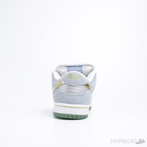 Sean Cliver X SB Dunk Low Holiday Special