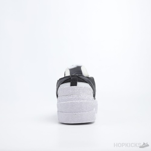 Blazer Low Sacai Iron Grey