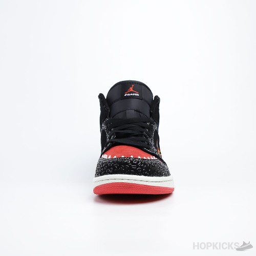 Air Jordan 1 Mid SE Siempre Familia