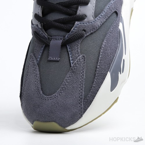 Yeezy Boost 700 V1 Magnet (Premium Batch)