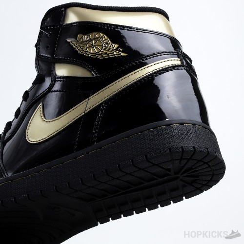 Air Jordan 1 Retro High Black Metallic Gold (Dot Perfect)