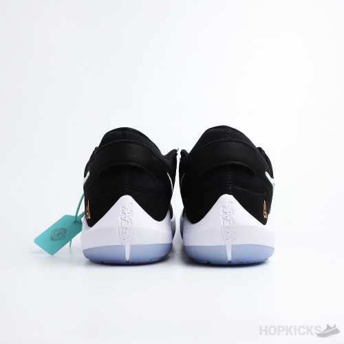 Zoom Freak 2 Black White