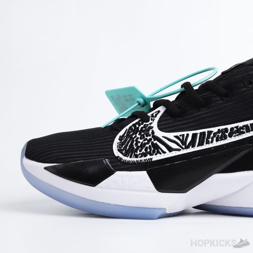 Zoom Freak 2 Black White