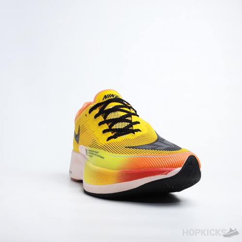 ZoomX Vaporfly Next% 2 University Gold