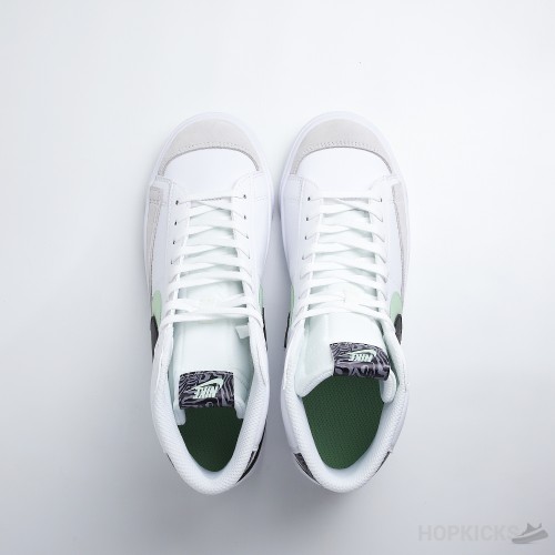 Nike Blazer Mid 77 White Black Green (Premium Batch)