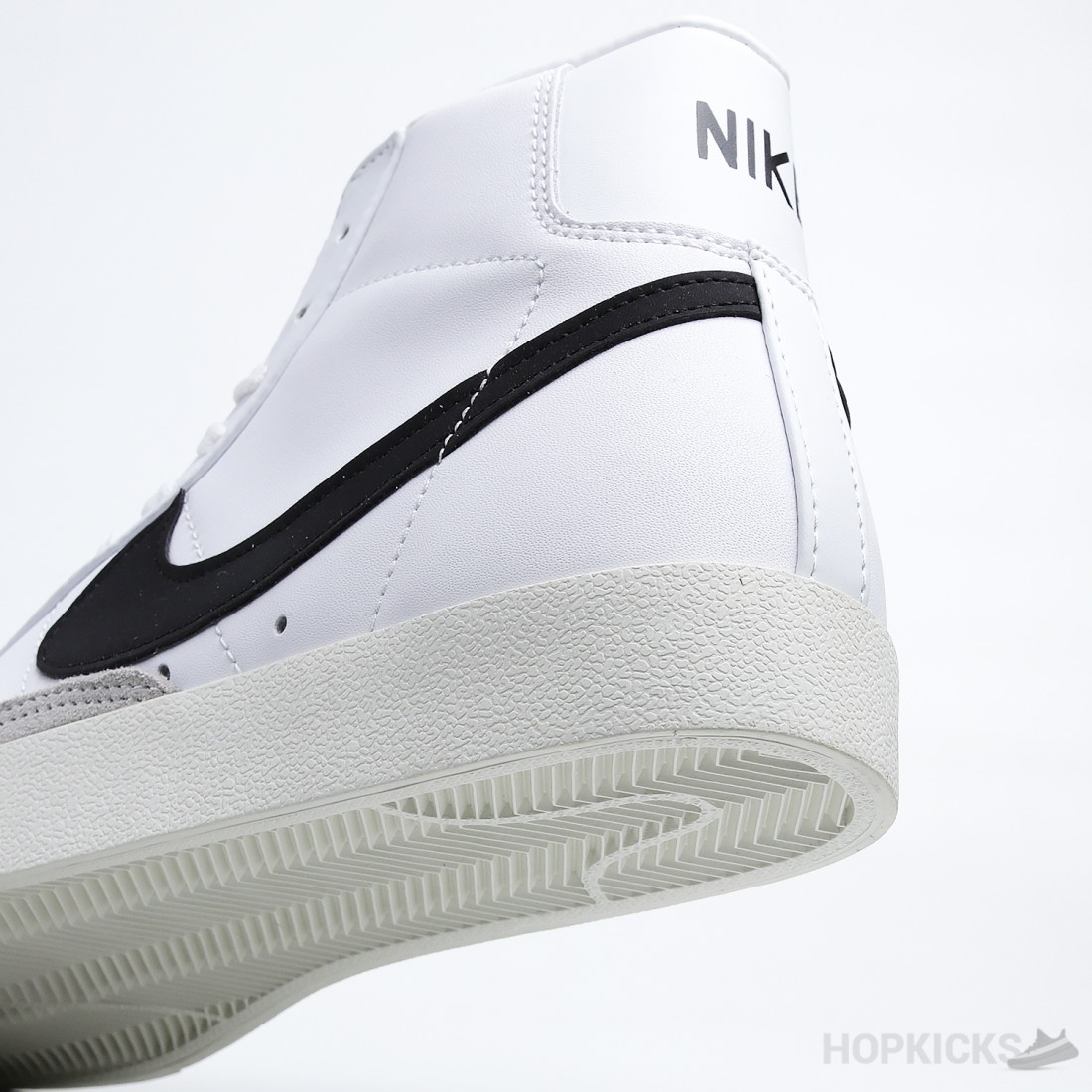 Blazer Mid 77 Vintage White Black (Premium Batch)