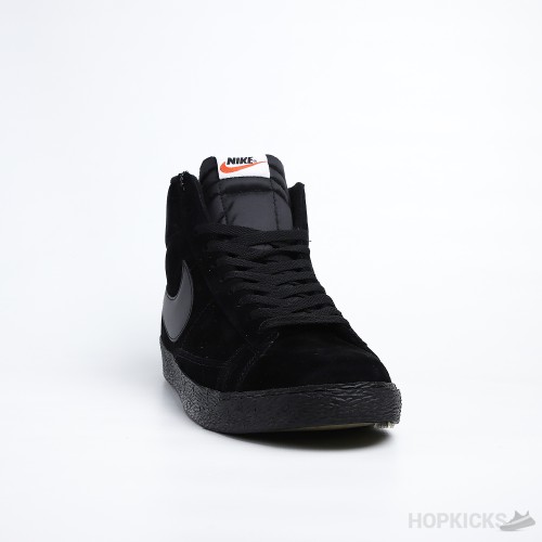 SB Zoom Blazer Mid Triple Black (Premium Plus Batch)