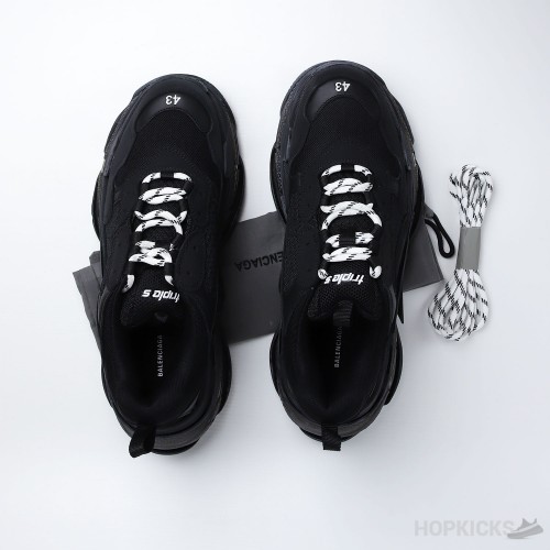 Bale*ciaga triple S Black (Dot Perfect)
