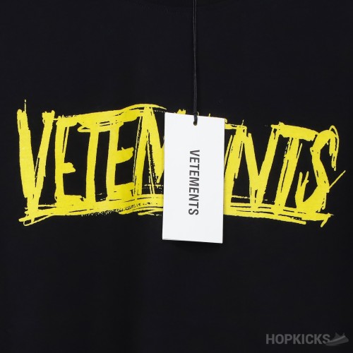 Vetements Black World Tour T-Shirt