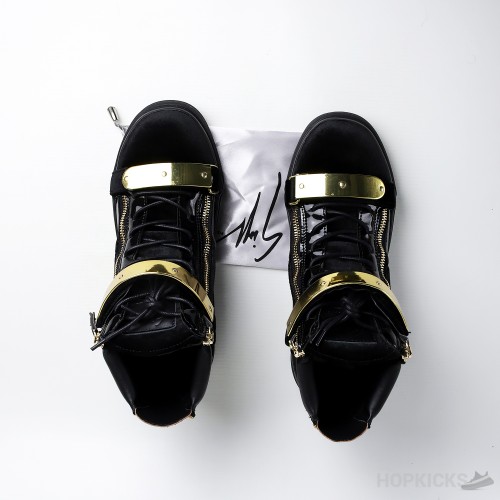 Giuseppe Zanotti Coby