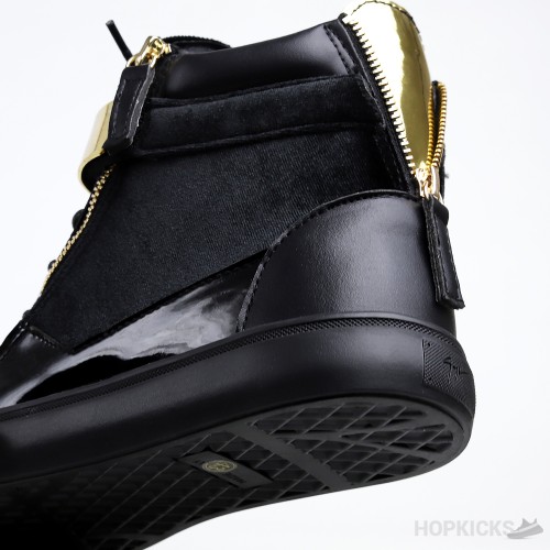 Giuseppe Zanotti Coby