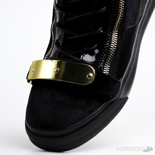 Giuseppe Zanotti Coby