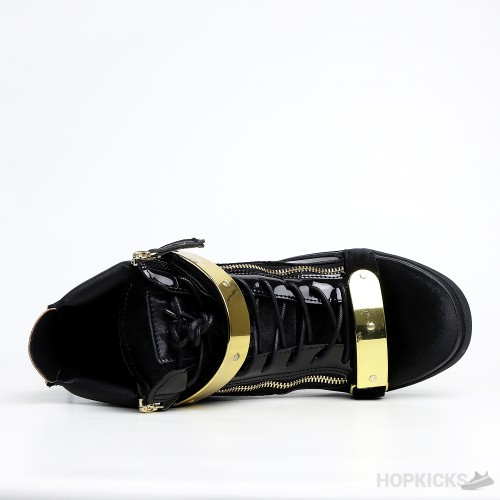 Giuseppe Zanotti Coby