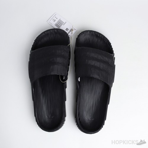 Adilette 22 Black Slides