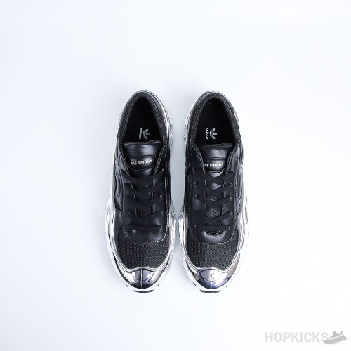 Ozweego Raf Simons Core Black Silver Metallic