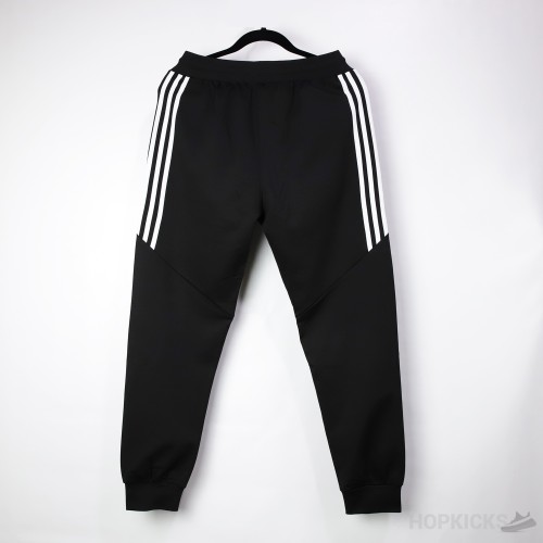 Adidas Men Essentials Black Tracksuit