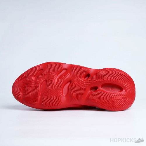 Yeezy Foam RNNR Vermillion